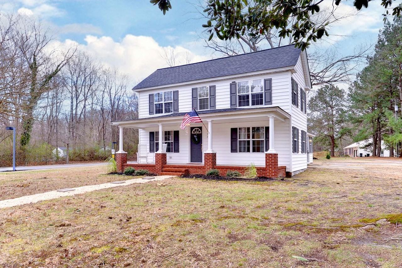 402 E Yorktown Rd - Photo 3 of 38