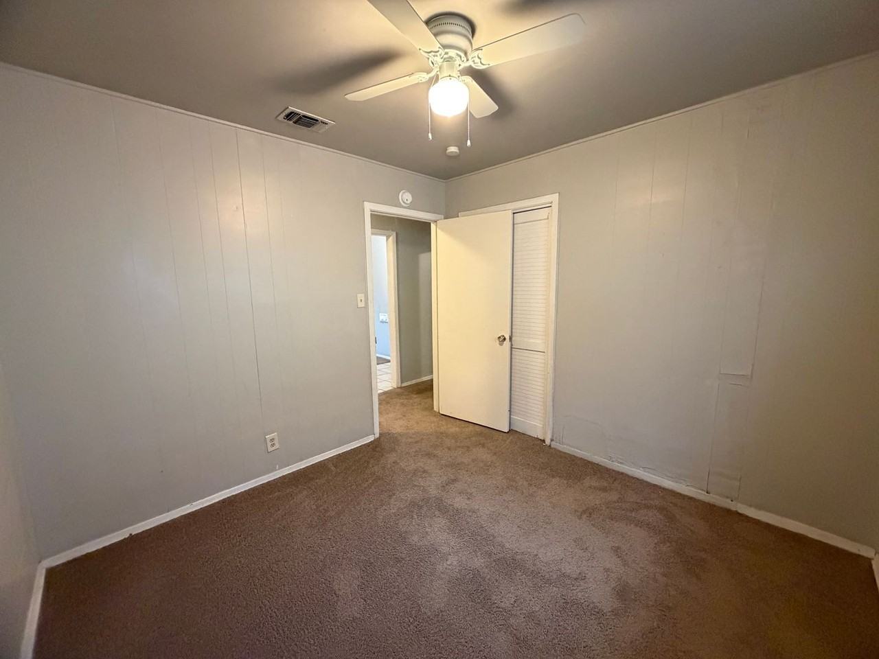 318 Como St - Photo 5 of 11