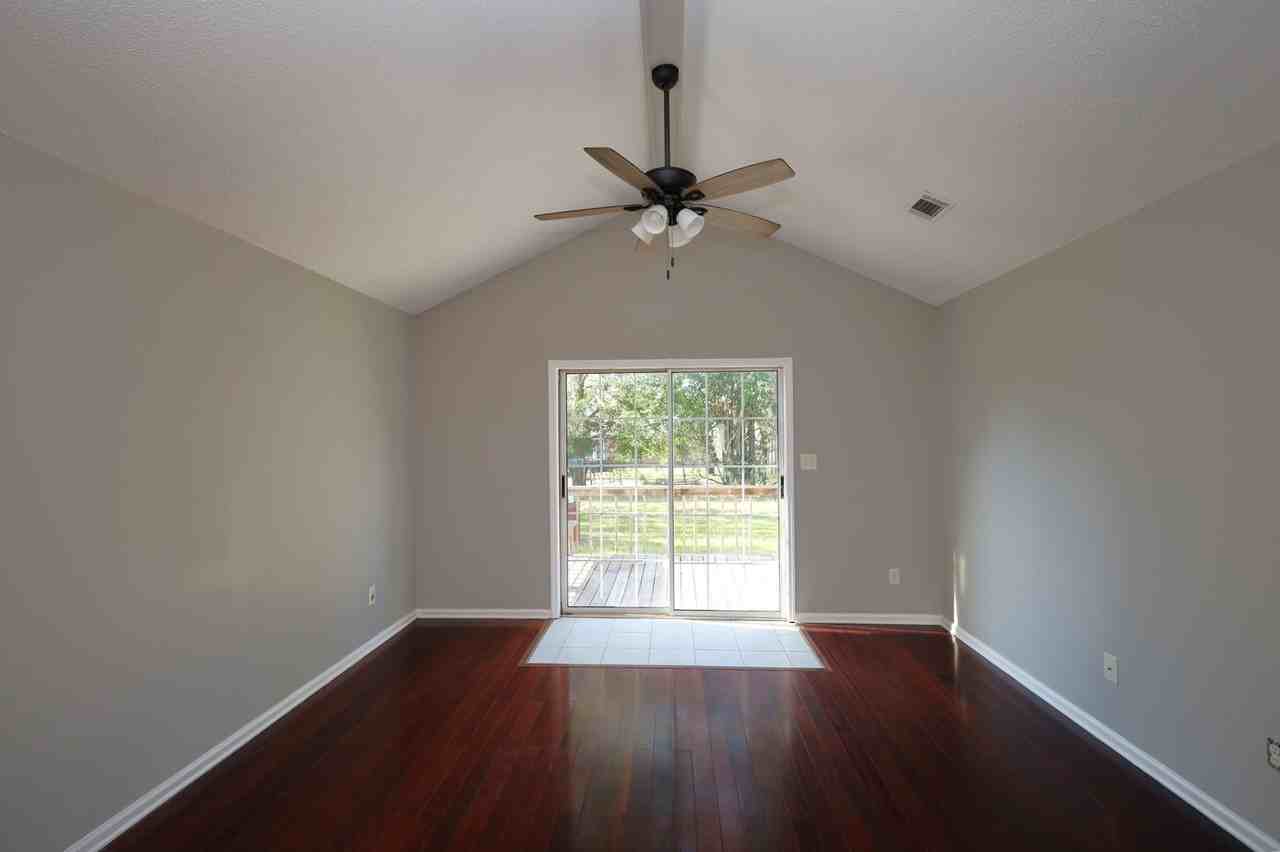 2747 Tyndall Dr - Photo 7 of 18