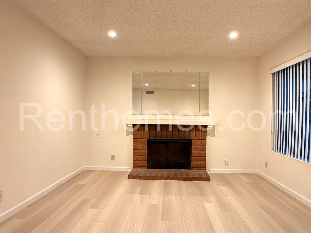 10906 Barbados Way - Photo 3 of 21