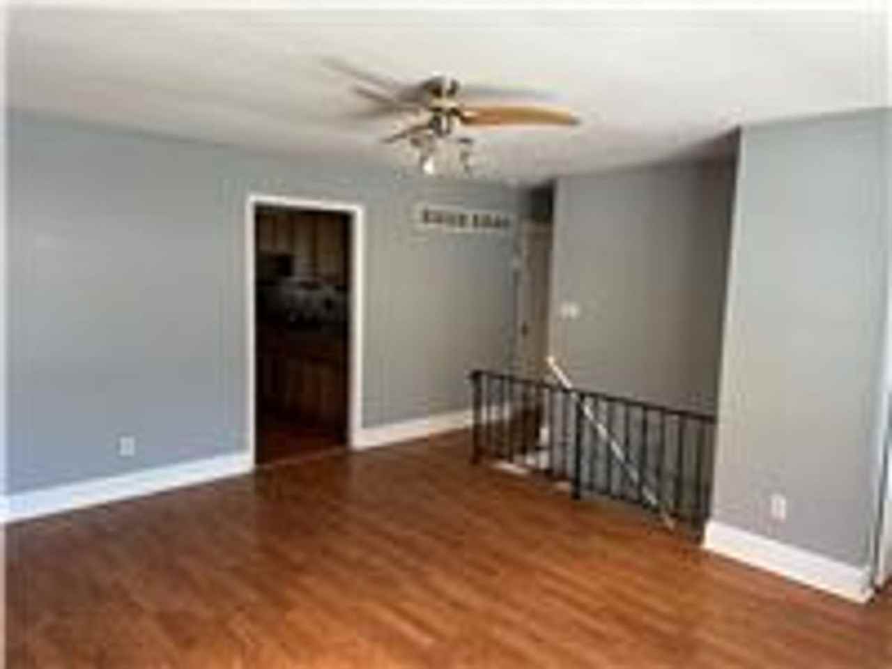 691 Walnut Point Ct - Photo 5 of 14