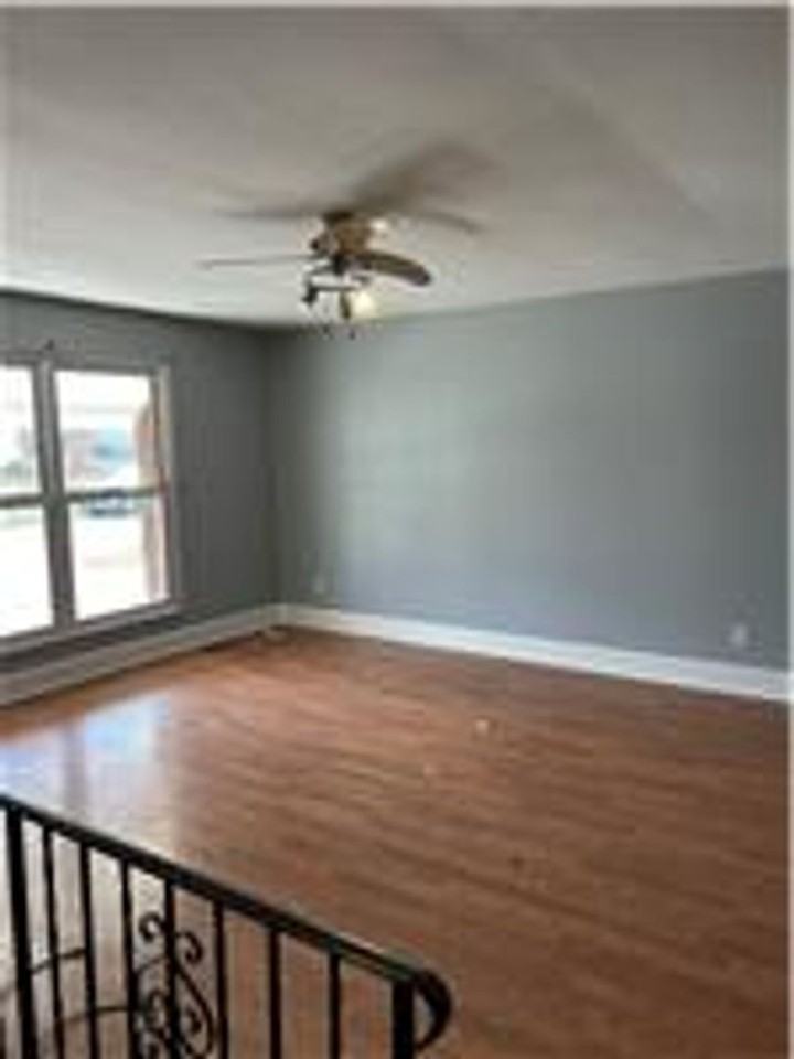 691 Walnut Point Ct - Photo 7 of 14