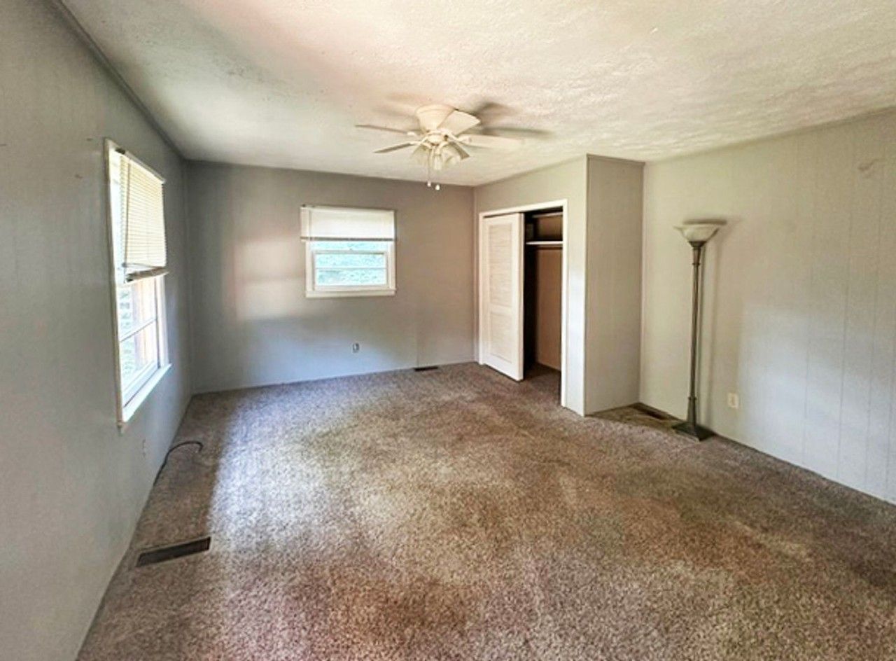 604 Cardinal Ln - Photo 6 of 8