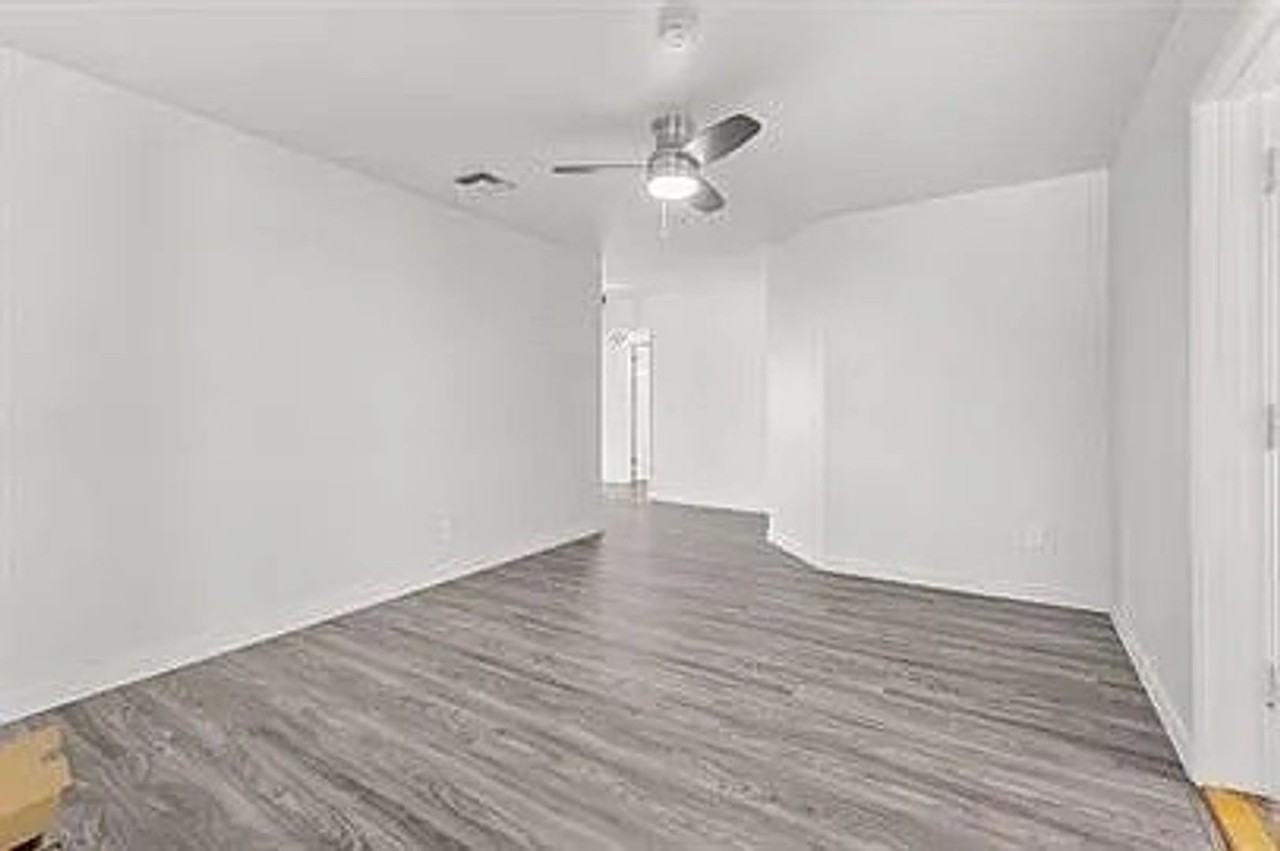 5168 Tipton St - Photo 5 of 27