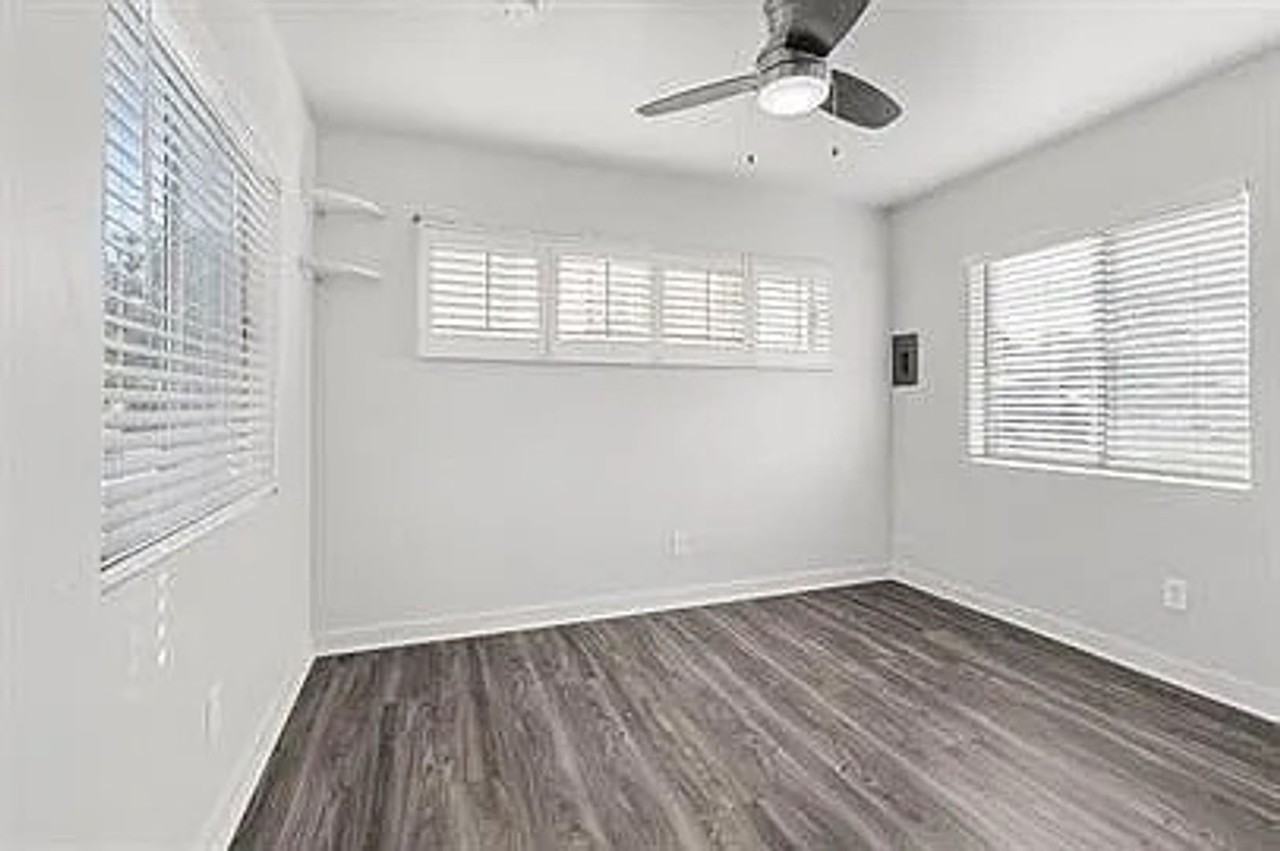 5168 Tipton St - Photo 6 of 27