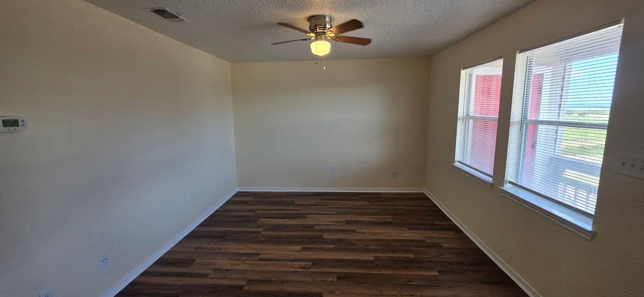 16506 Blackbeard Rd. - Photo 5 of 27