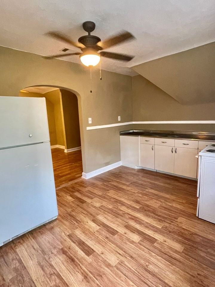 1840 1840 Skidaway Top Fl - Photo 4 of 11