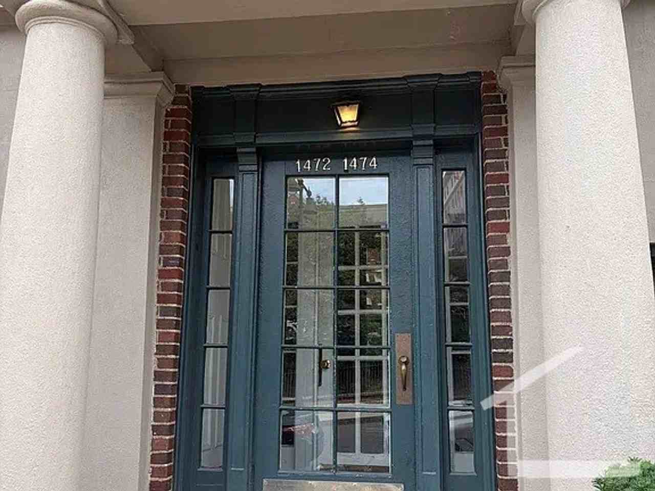 1476 Commonwealth Ave - Photo 3 of 8