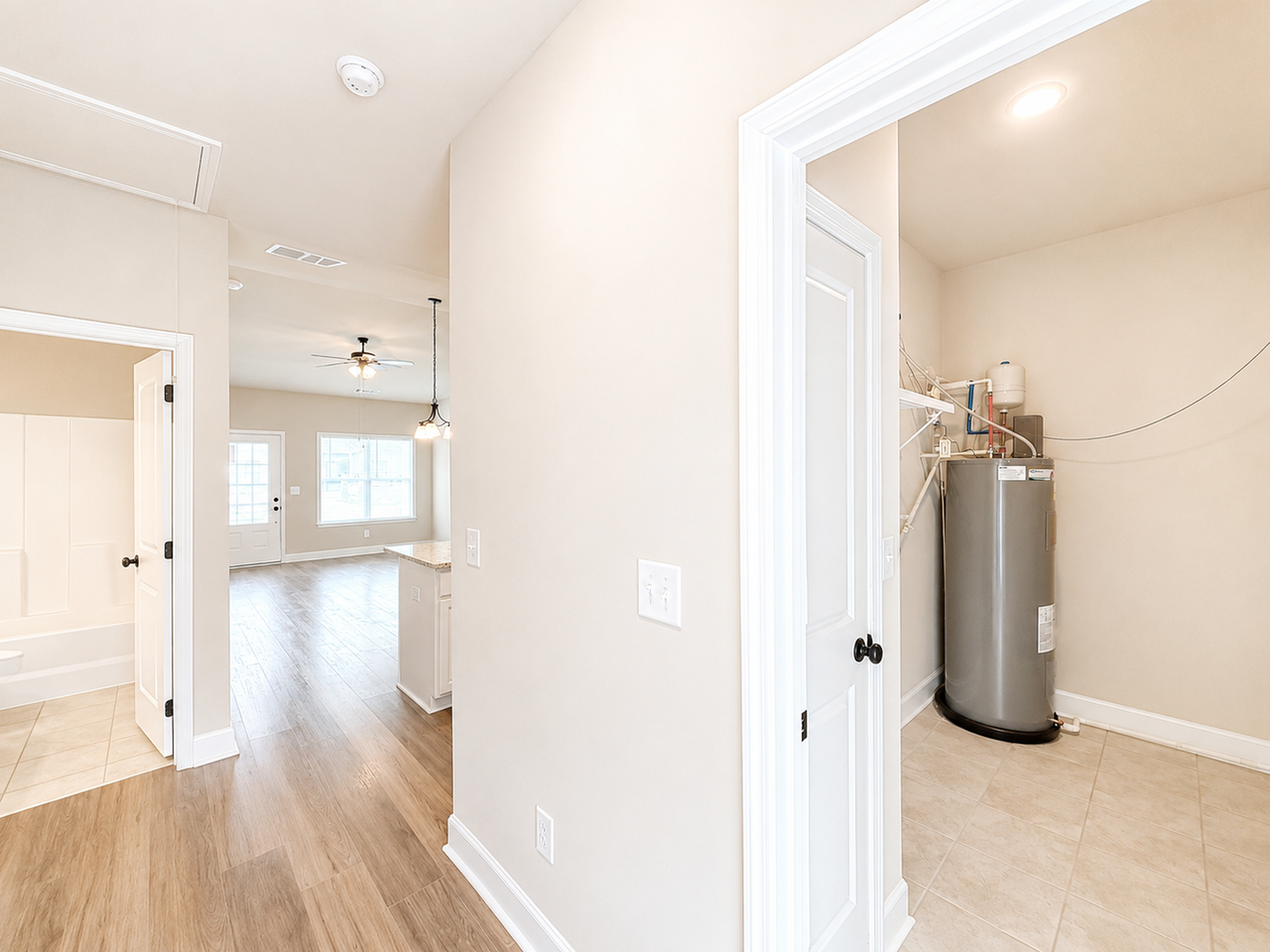 701 Pondview Ct - Photo 6 of 12