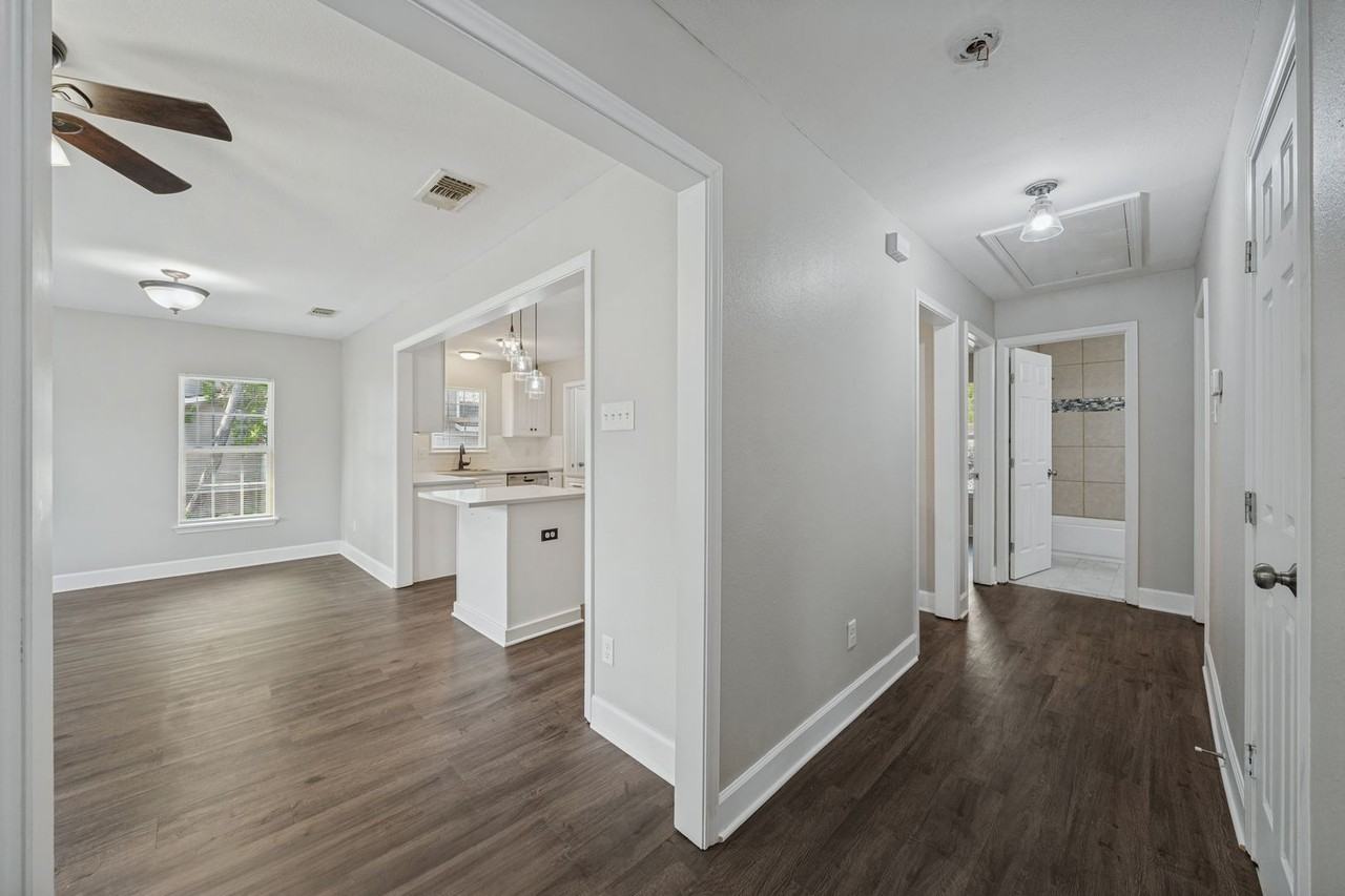 424 Ellis St - Photo 7 of 25