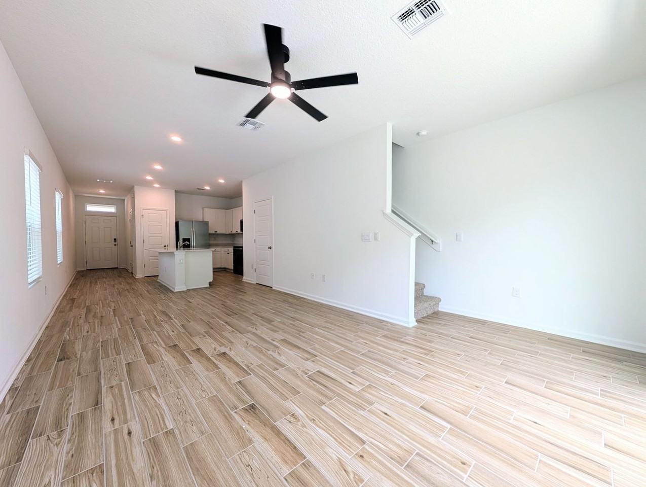 3210 Schoolmarm St - Photo 6 of 26