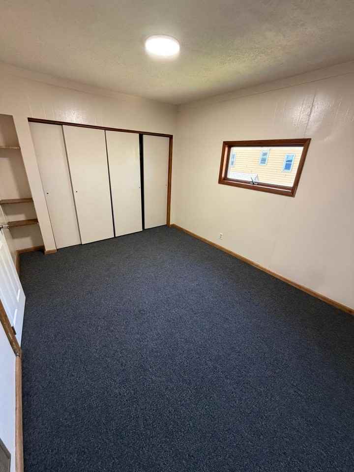642 Payne Ave - Photo 7 of 14