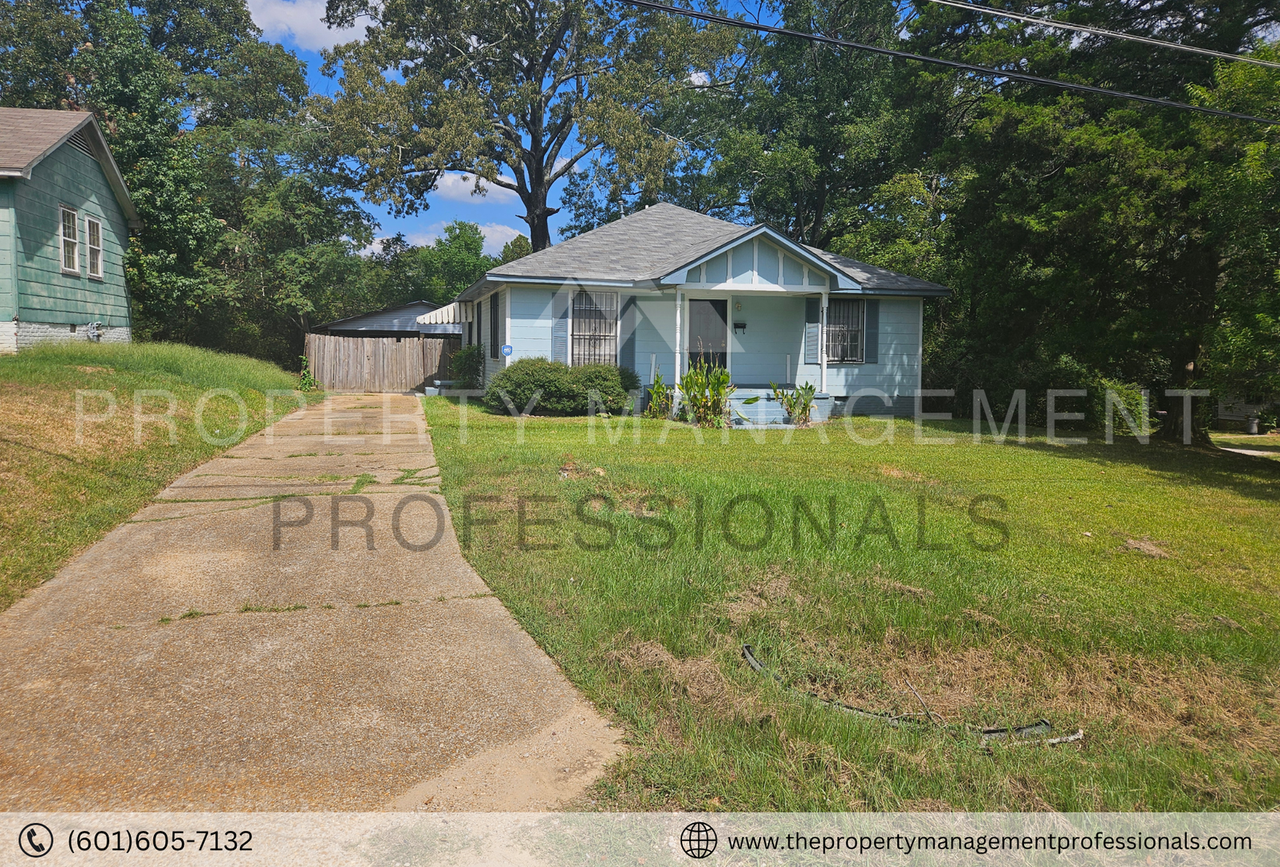 4200 Larchmont St - Photo 3 of 21