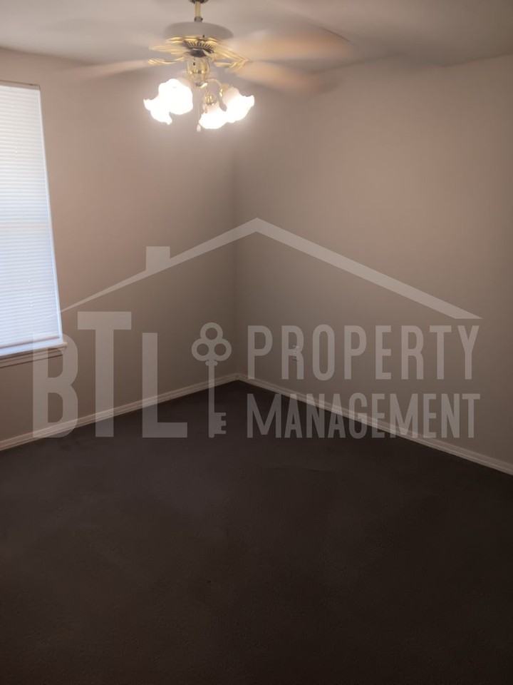 440 Fall Creek Dr - Photo 6 of 21