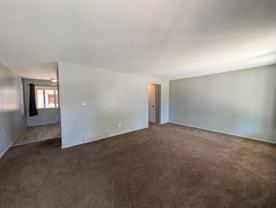 723 Fraser St - Photo 1 of 1