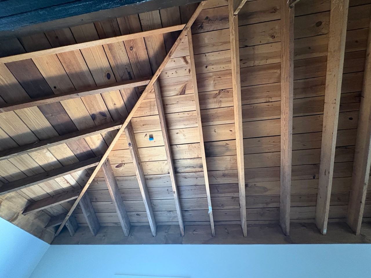 215 Chicago Ave - Photo 4 of 16
