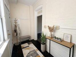 featured image of 222 E Clay St