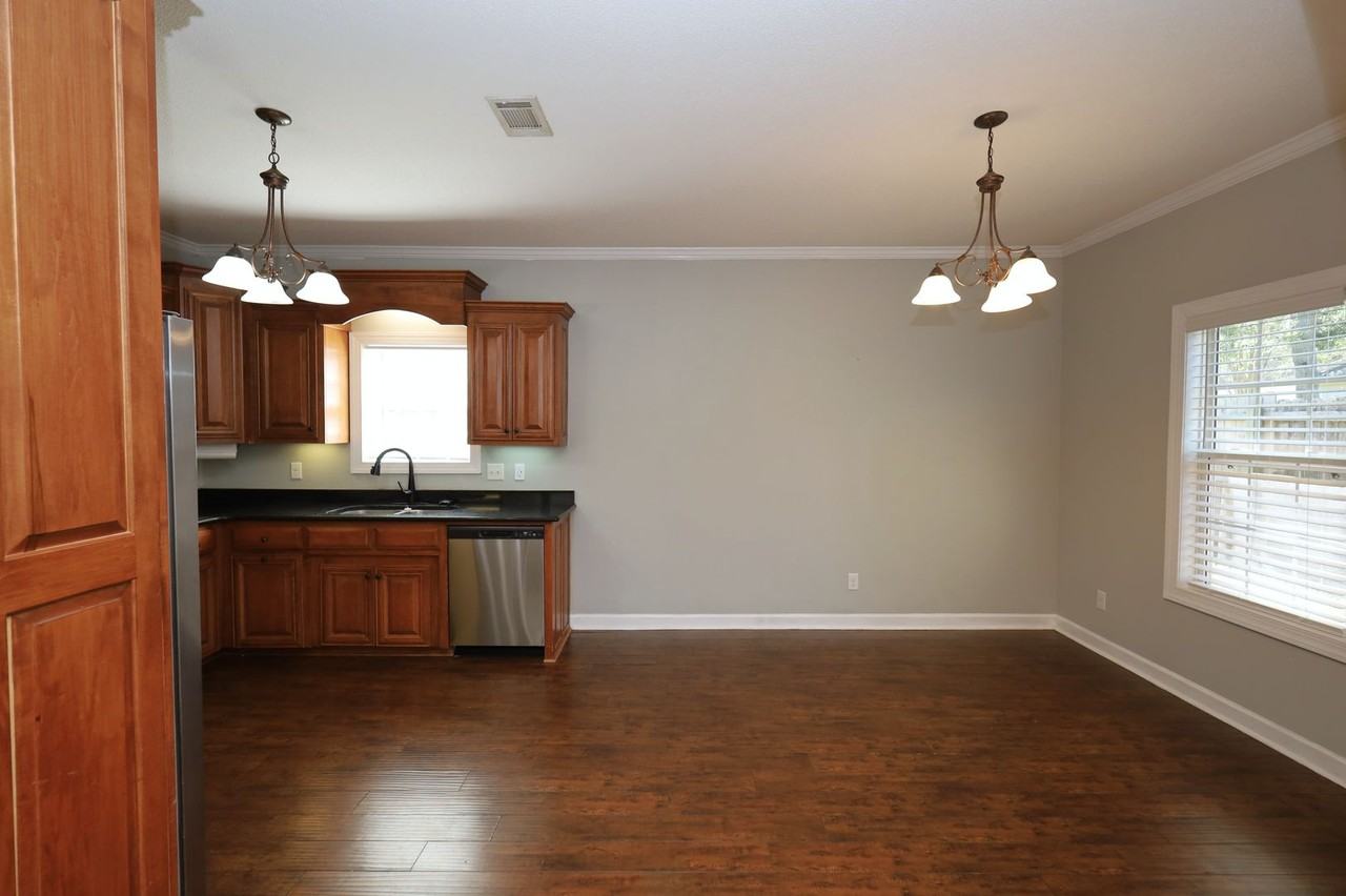 3890 Napa Dr - Photo 4 of 23
