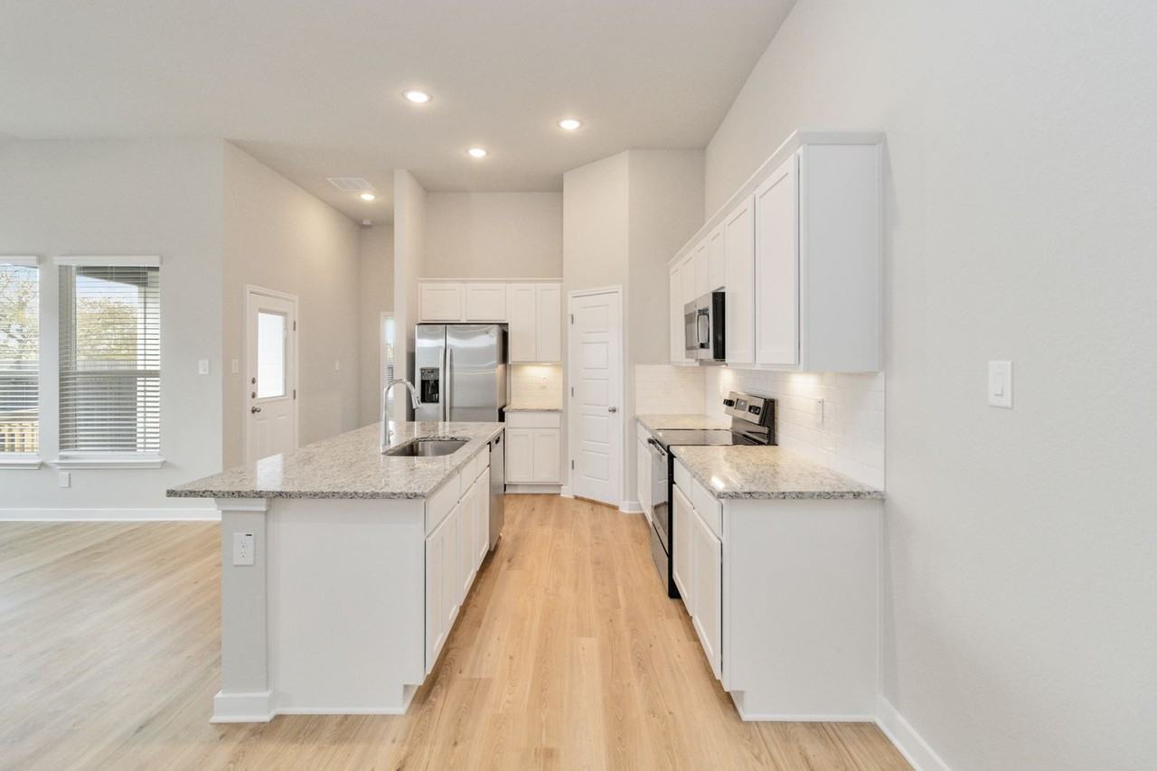 479 Caymus Dr #A - Photo 3 of 30