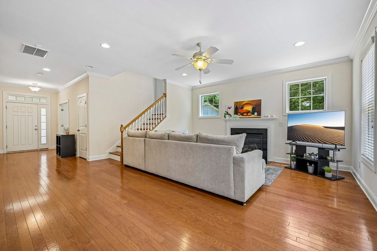 103 Avas Loop - Photo 5 of 34