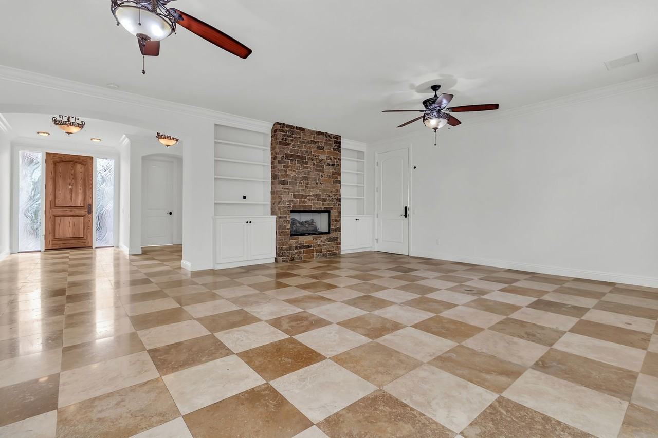 19441 Sierra Chula Rd - Photo 4 of 50