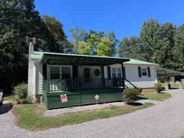 featured image of 3302 Cox Mill Rd