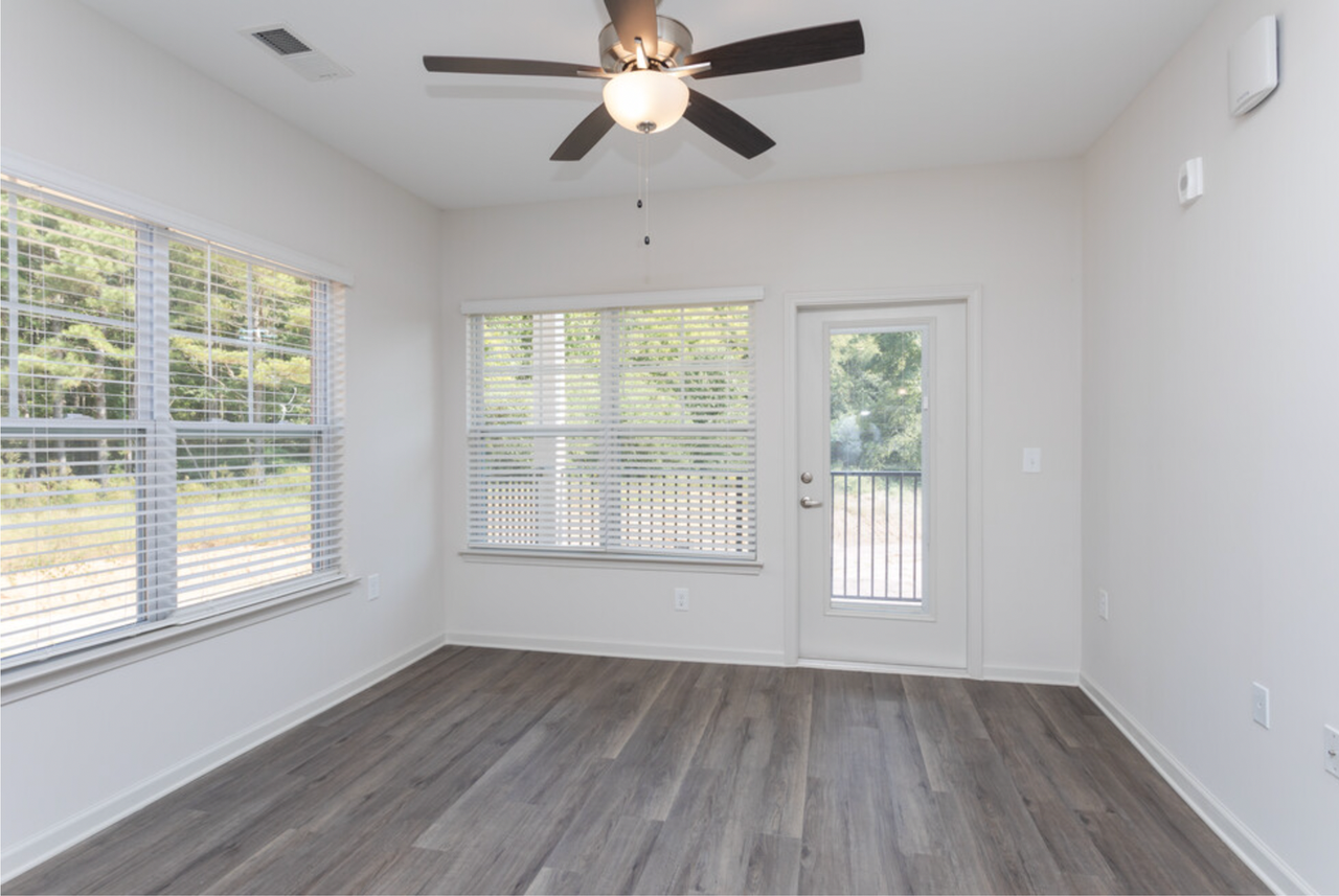 1585 E Cornelius Harnett Blvd - Photo 3 of 17