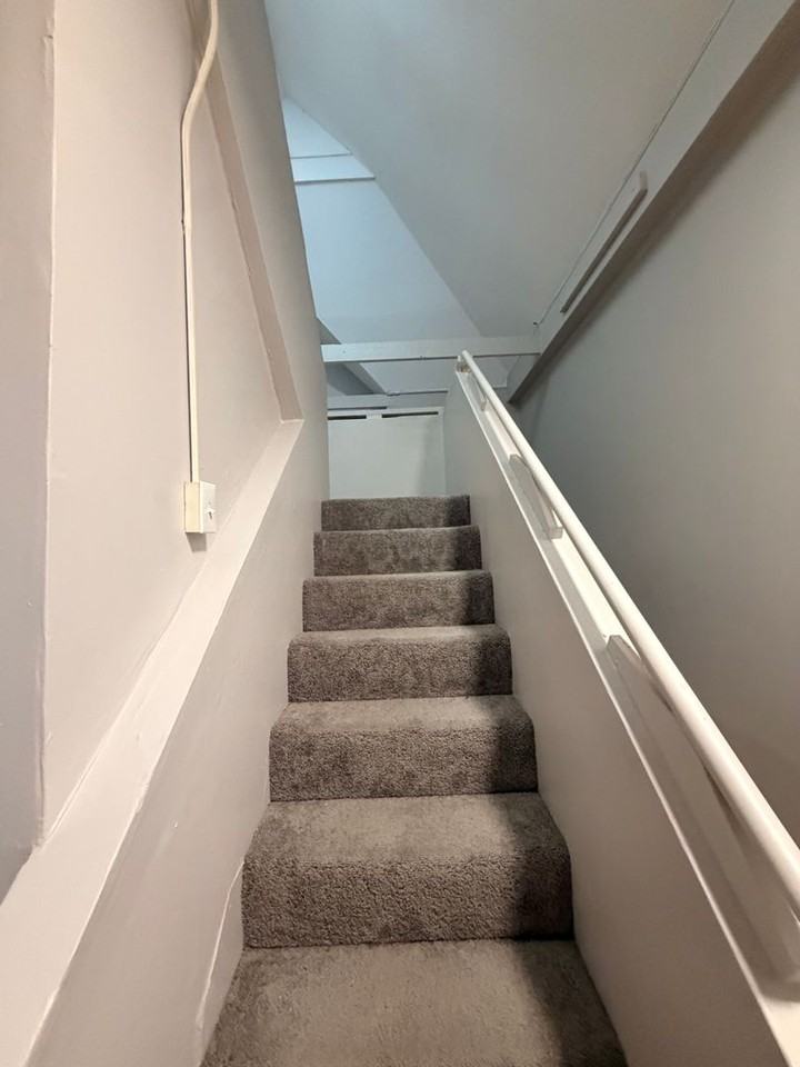 626 E Ormsby Ave - Photo 5 of 22
