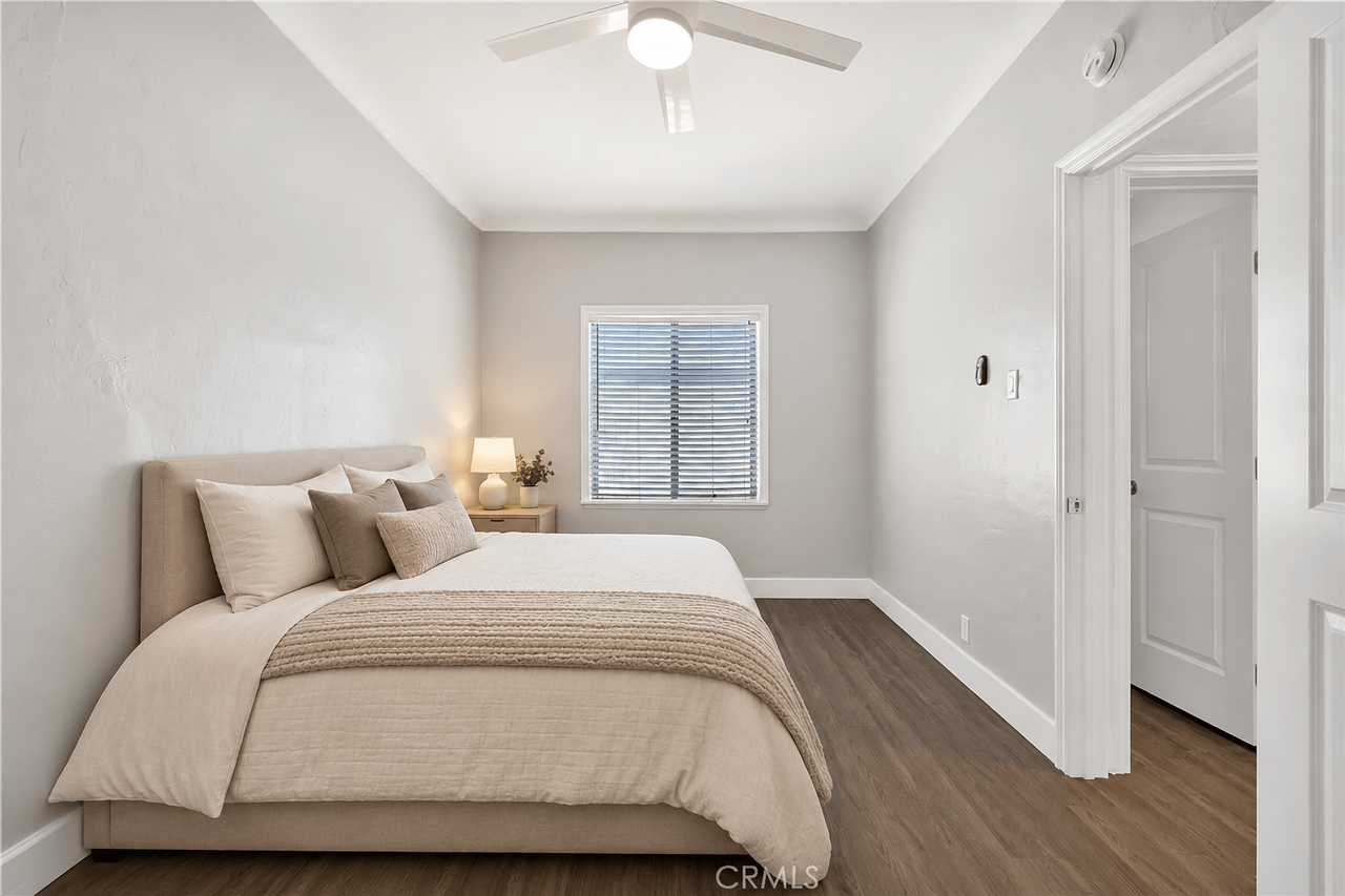 1211 Magnolia Ave. - Photo 3 of 8