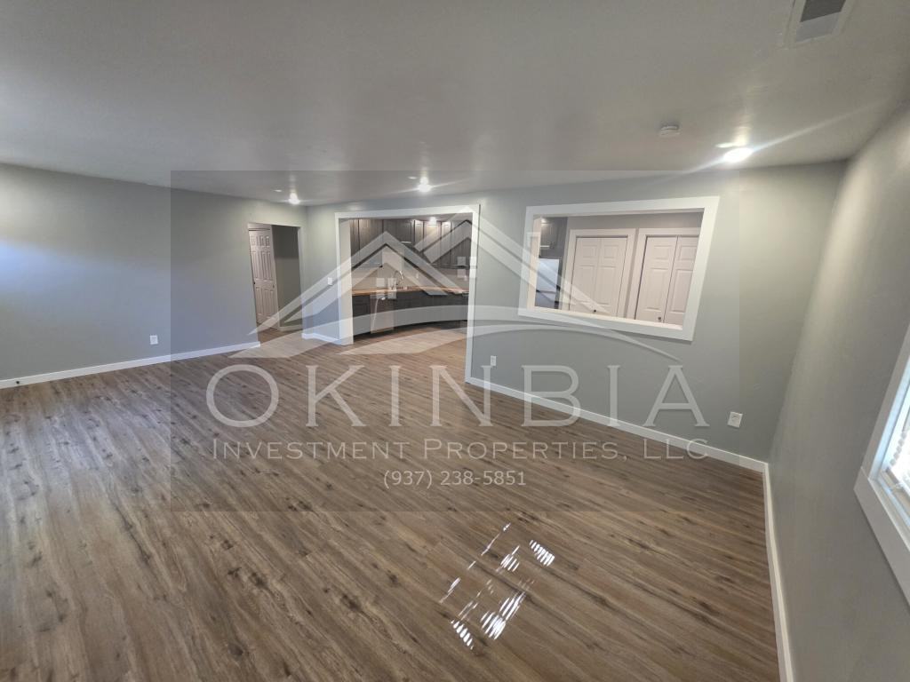 3692 Parkfield Pl - Photo 7 of 30