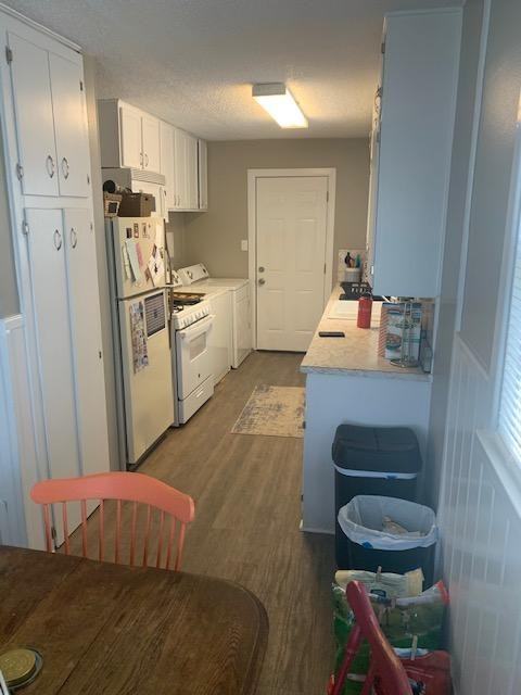3409 27th St - Photo 3 of 11