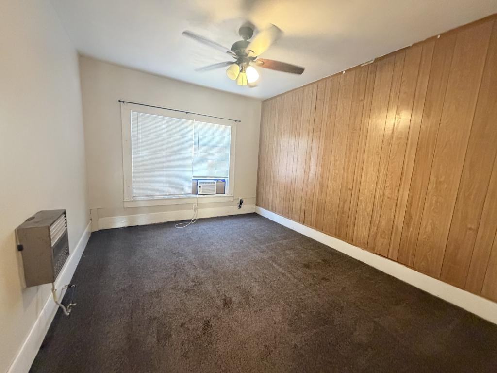 2409 Buchanan St - Photo 5 of 8