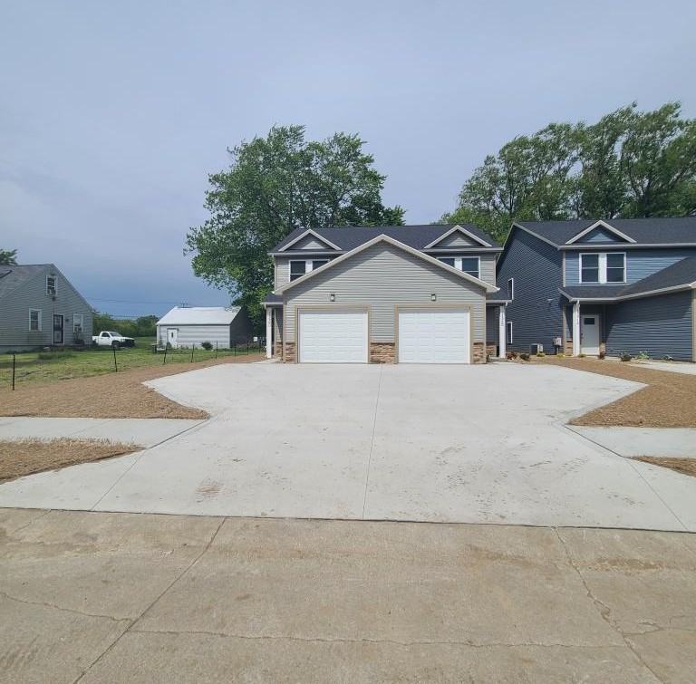 1357 Lofton Way - Photo 3 of 23
