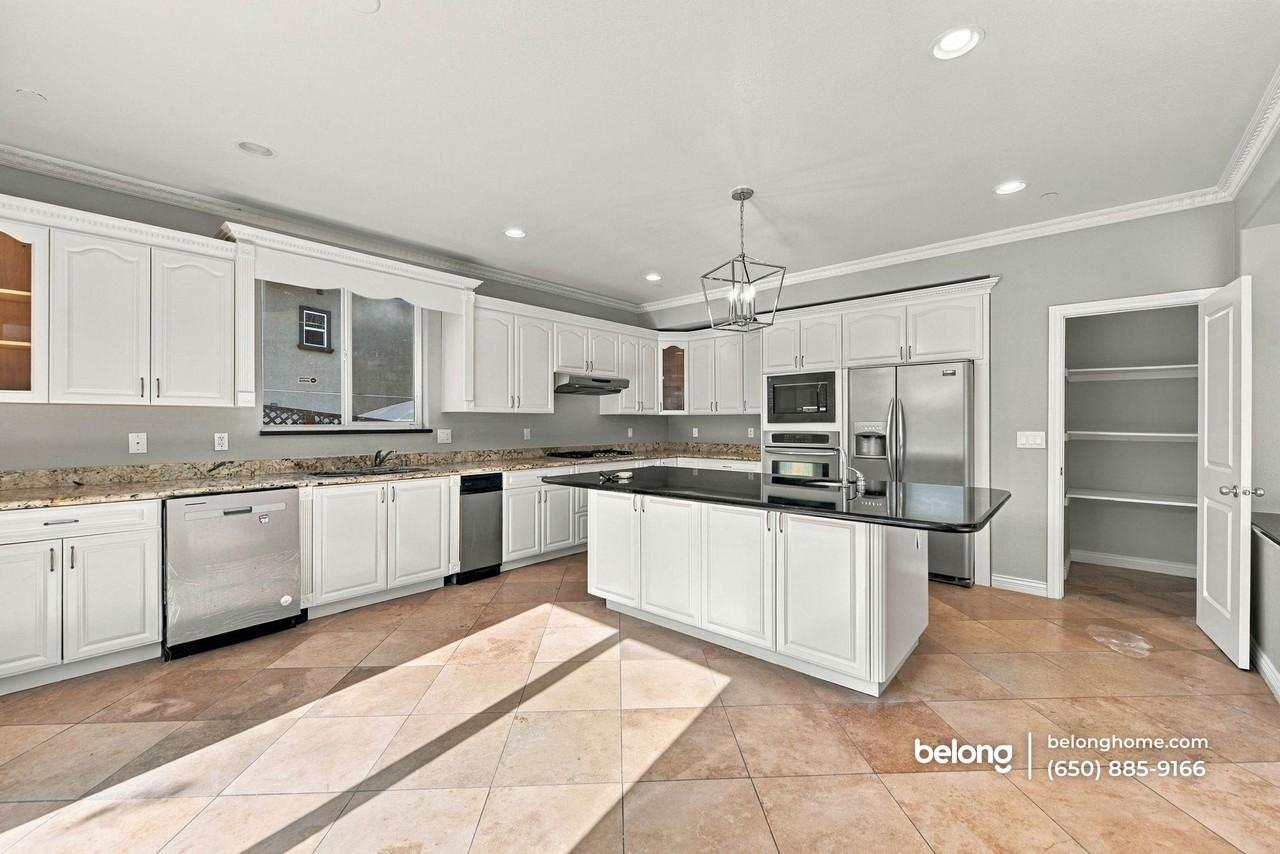 3285 Jelincic Dr - Photo 6 of 22