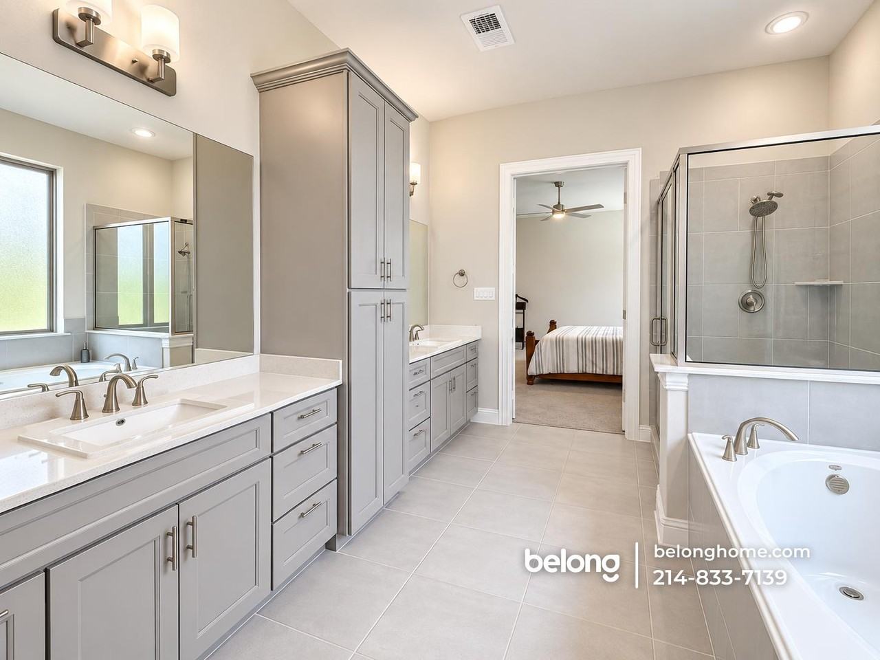 12746 Royal Oaks Ln - Photo 5 of 10