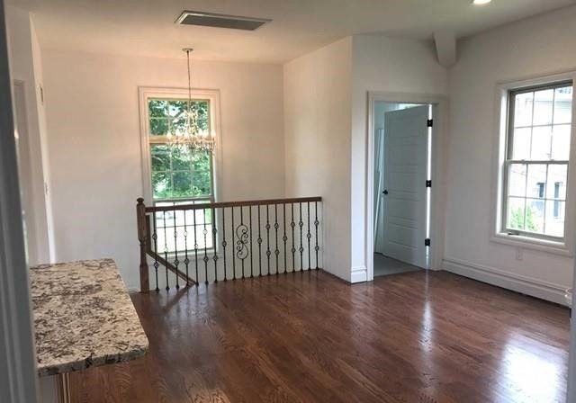 19 Dumont Ave - Photo 3 of 22