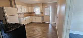 166 Cedar St - Photo 1 of 1