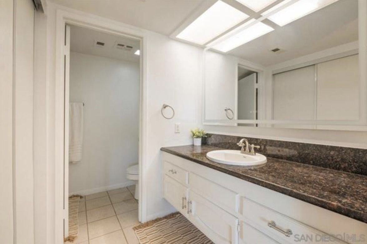 6816 Hyde Park Dr ##N - Photo 5 of 17
