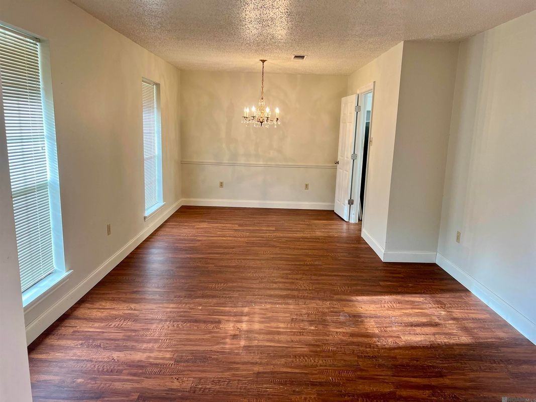 3726 Canyonland Dr - Photo 3 of 16
