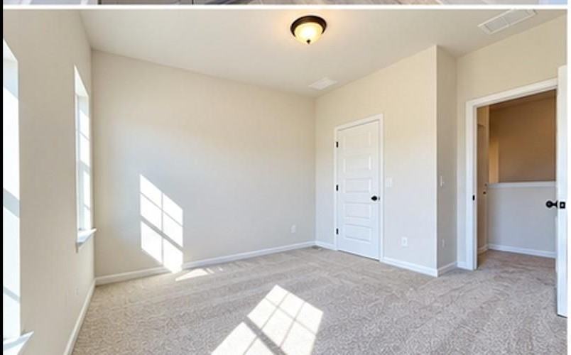 325 Caroline Pl - Photo 7 of 14