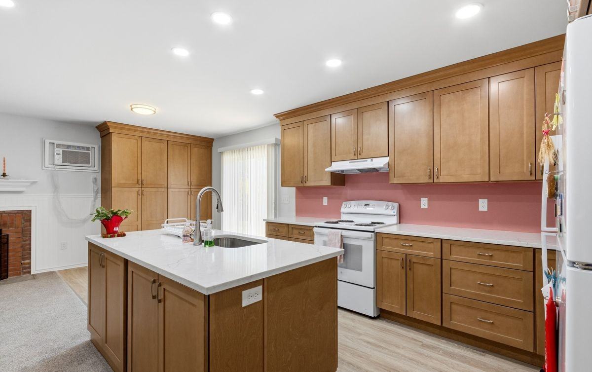 9 Evas Dr - Photo 5 of 5