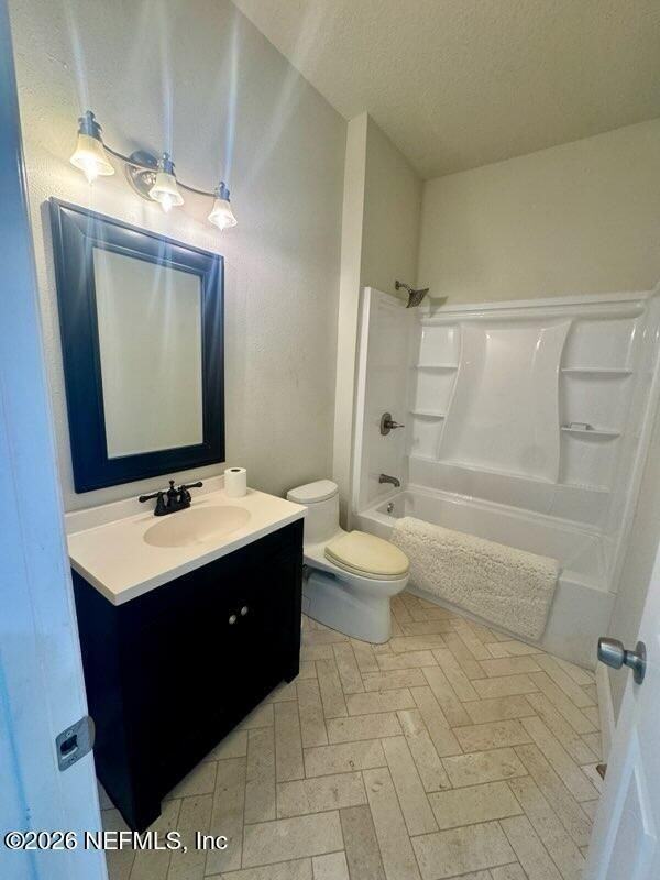 1311 Evergreen Ave - Photo 6 of 10