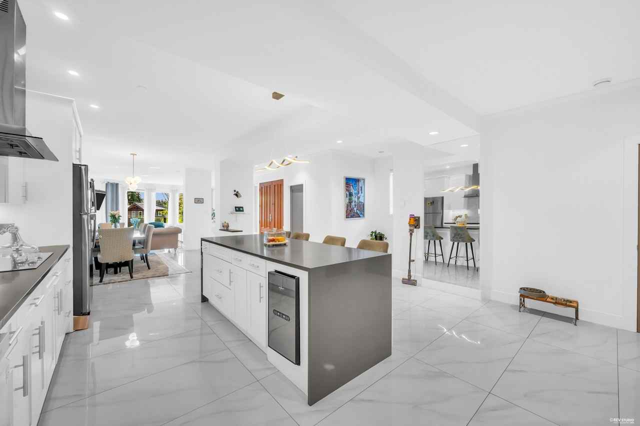 1123 Keith Road - Photo 6 of 17
