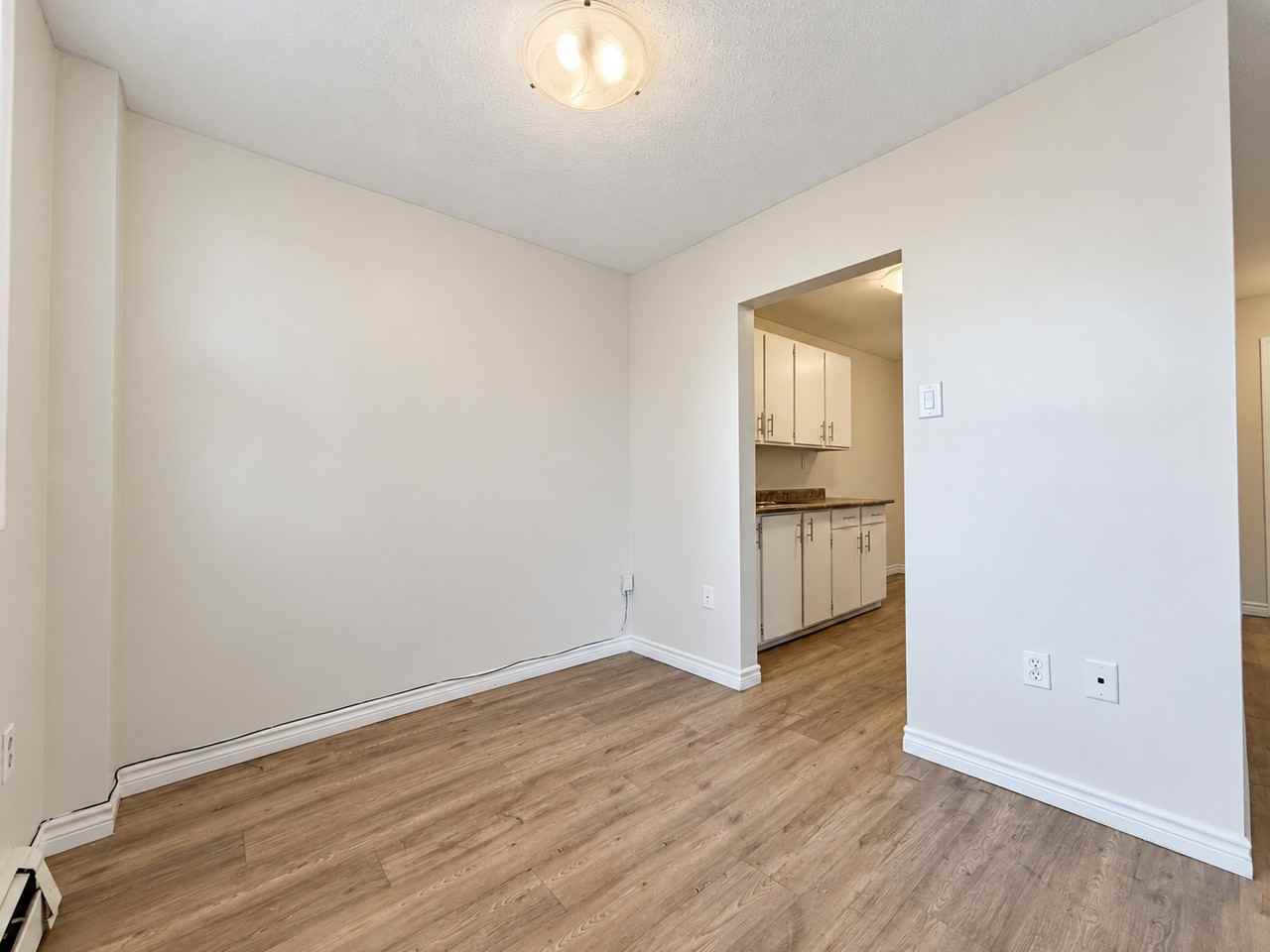 200 London Rd #303 - Photo 3 of 13
