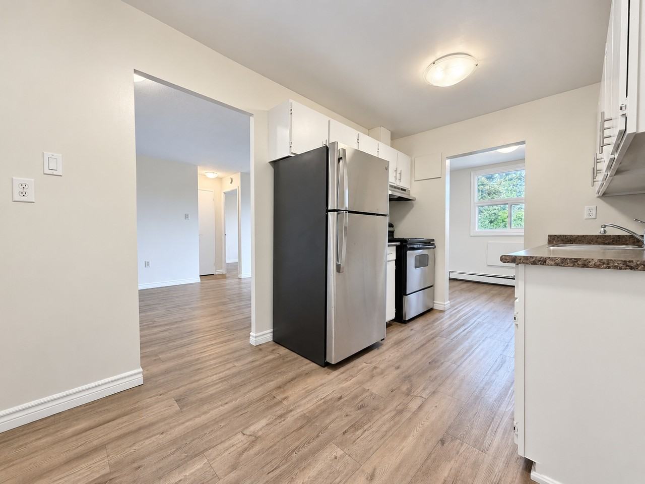 200 London Rd #303 - Photo 6 of 13