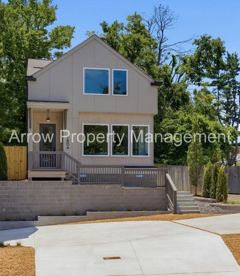 1804 Hayden Dr - Photo 2 of 24
