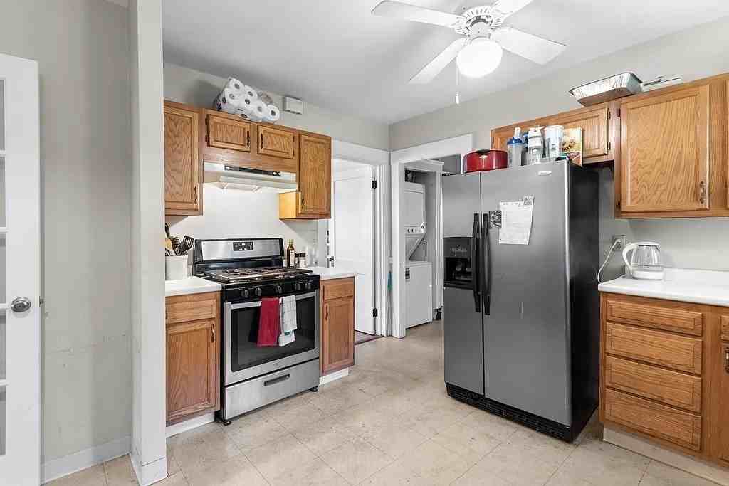 8 Murray Hill Rd. - Photo 2 of 20