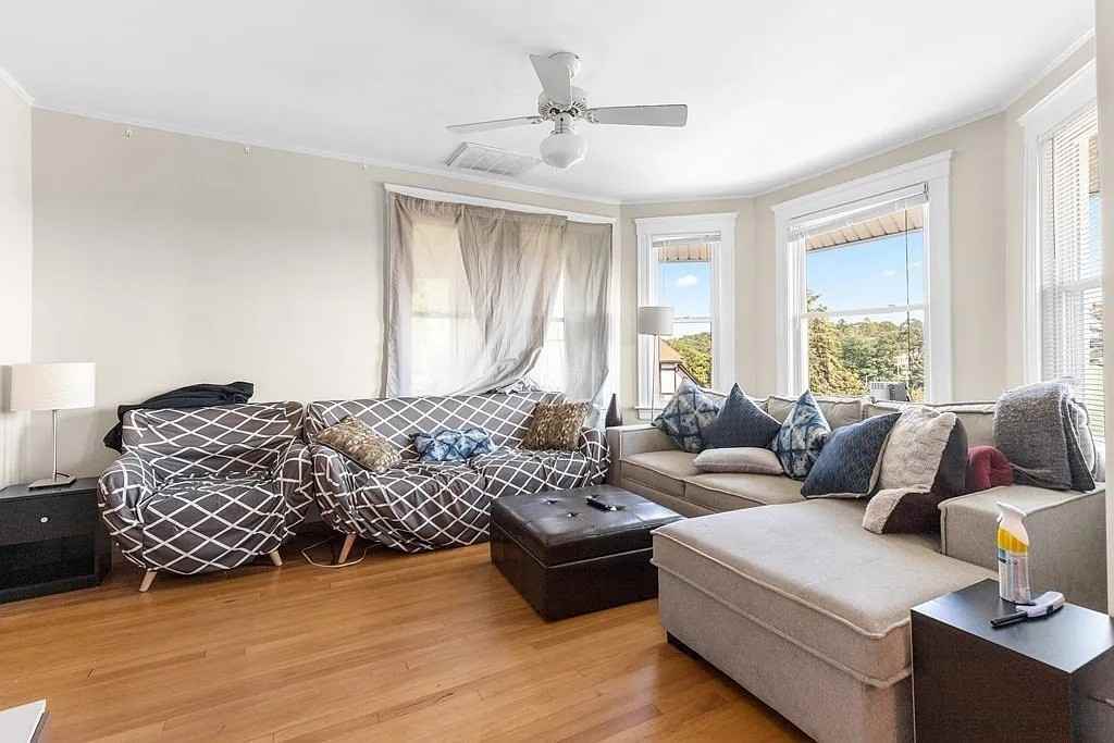 8 Murray Hill Rd. - Photo 7 of 20