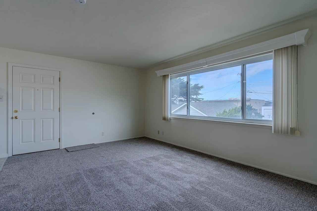 15 Santa Maria Ave 15 Santa Maria Ave - Photo 2 of 9