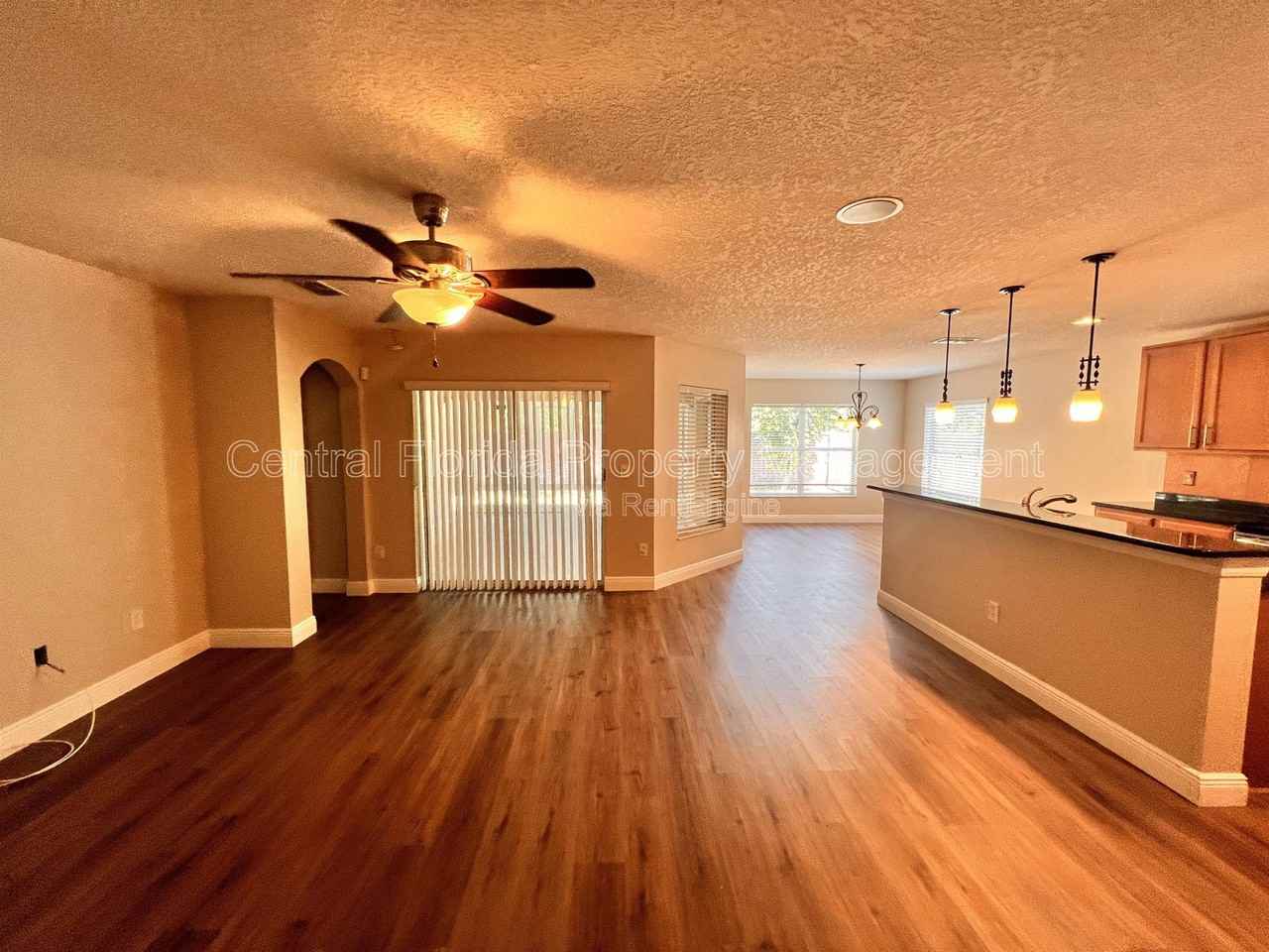 1431 Marsh Meadow Ln - Photo 6 of 35